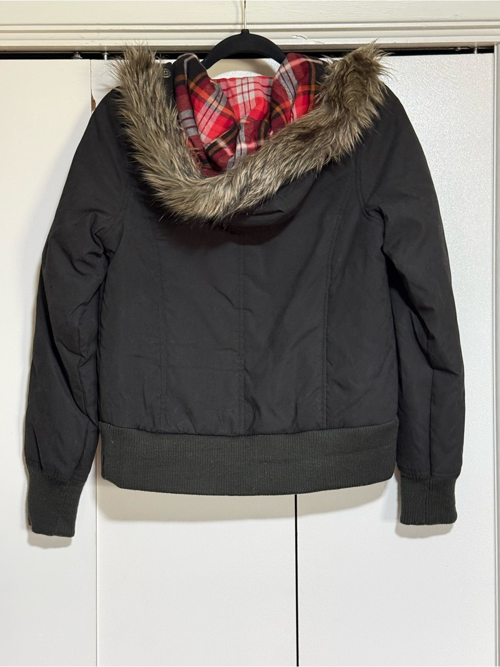 Mossimo Supply Co Black Faux Fur Hood Plaid Lined Utility Bomber Jacket Medium - Picture 3 of 14